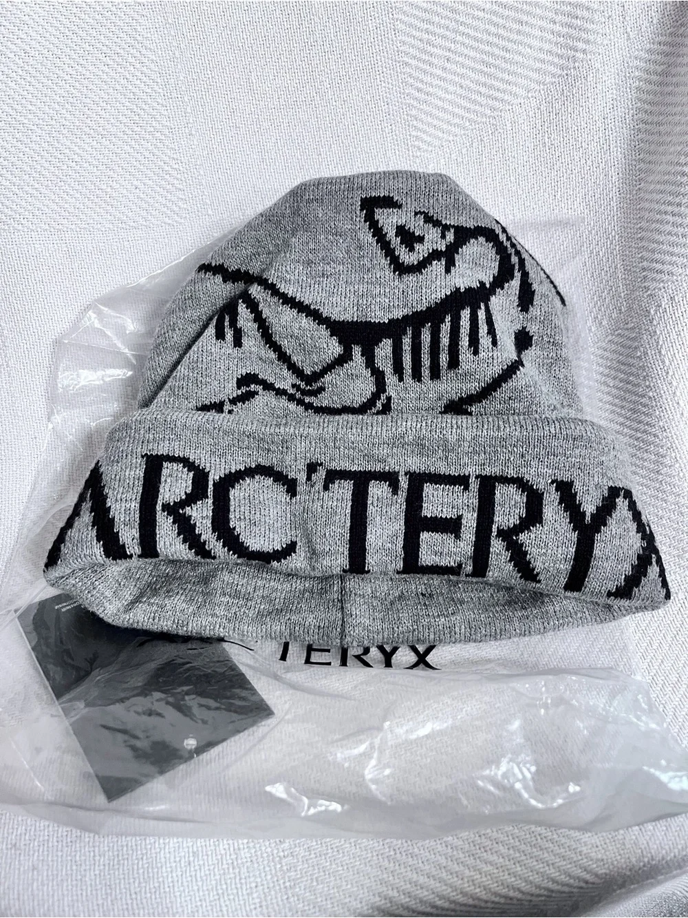 Arc'teryx Grey and Black Logo Knit Cuffed Beanie